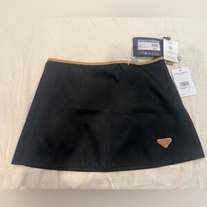 🖤 Prada Black Mini Skirt with Brown Trim